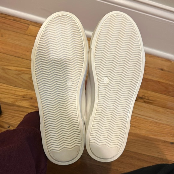 Brand new Valentino leather sneakers! - Picture 7 of 8